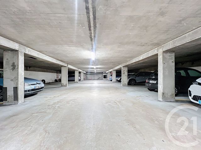 Appartement F4 &agrave; louer - 4 pi&egrave;ces - 80,37 m2 - Villers Les Nancy - 54 - LORRAINE