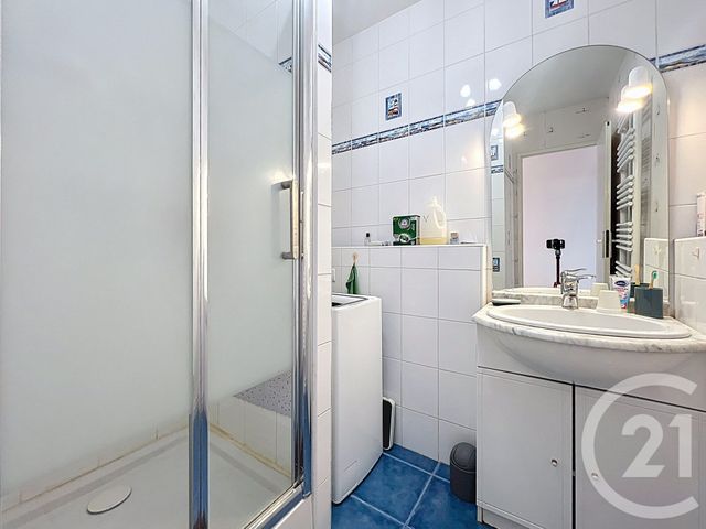 Appartement F4 &agrave; louer - 4 pi&egrave;ces - 80,37 m2 - Villers Les Nancy - 54 - LORRAINE