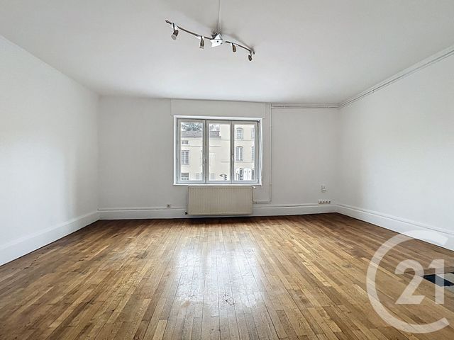 Appartement Triplex &agrave; louer - 4 pi&egrave;ces - 82,40 m2 - Nancy - 54 - LORRAINE