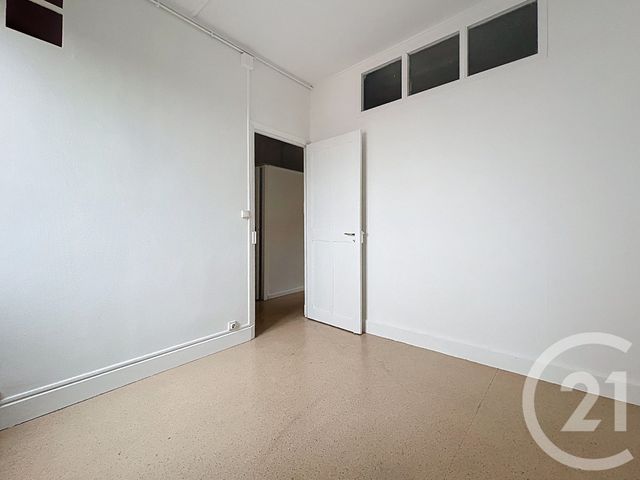 Appartement Triplex &agrave; louer - 4 pi&egrave;ces - 82,40 m2 - Nancy - 54 - LORRAINE