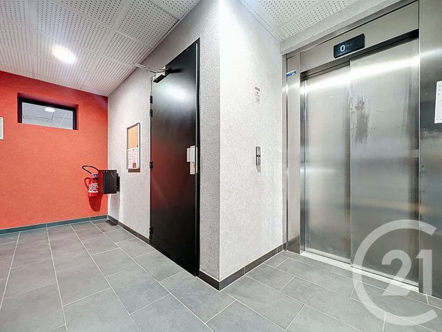 Appartement F2 &agrave; louer - 2 pi&egrave;ces - 43 m2 - Vandoeuvre Les Nancy - 54 - LORRAINE