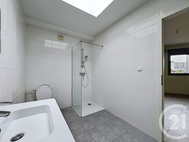 Appartement F2 &agrave; louer - 2 pi&egrave;ces - 43 m2 - Vandoeuvre Les Nancy - 54 - LORRAINE
