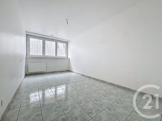 Appartement F3 &agrave; louer - 3 pi&egrave;ces - 116,79 m2 - Laxou - 54 - LORRAINE