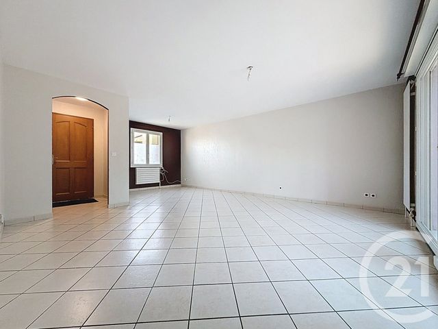 Maison &agrave; louer - 6 pi&egrave;ces - 146,38 m2 - Champigneulles - 54 - LORRAINE