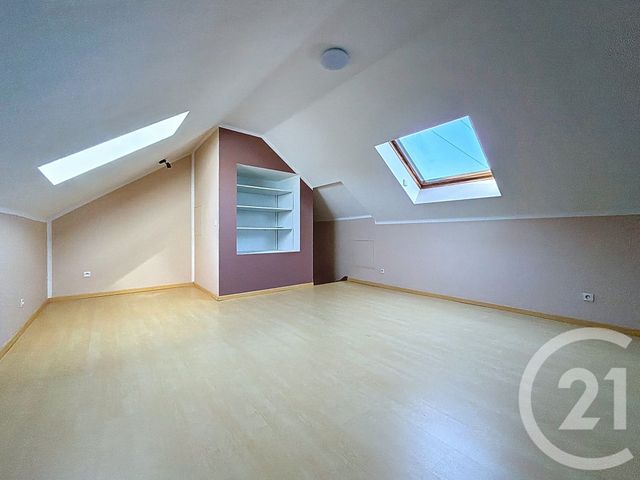 Maison &agrave; louer - 6 pi&egrave;ces - 146,38 m2 - Champigneulles - 54 - LORRAINE