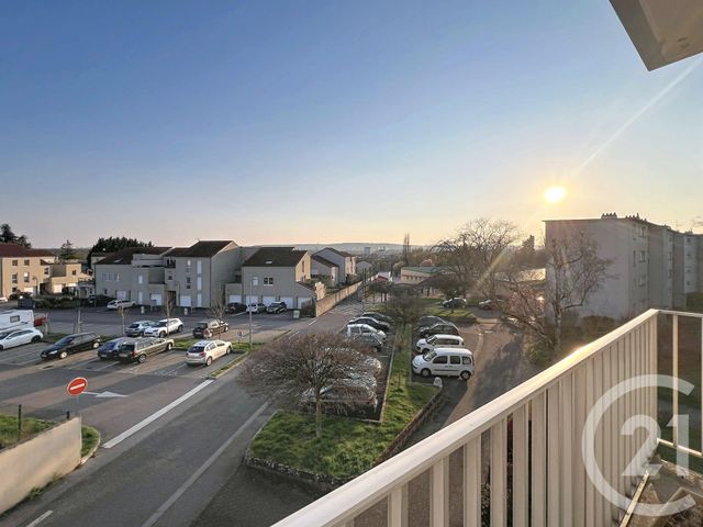 Appartement F5 &agrave; vendre - 5 pi&egrave;ces - 68,58 m2 - Tomblaine - 54 - LORRAINE