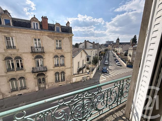 Appartement F4 &agrave; louer - 4 pi&egrave;ces - 72,70 m2 - Nancy - 54 - LORRAINE