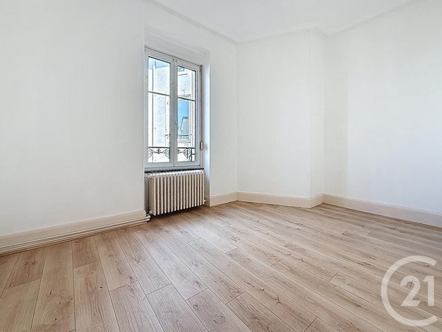 Appartement F4 &agrave; louer - 4 pi&egrave;ces - 72,70 m2 - Nancy - 54 - LORRAINE
