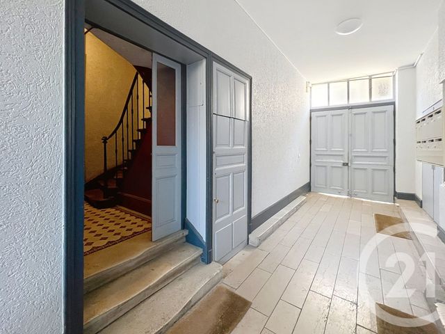 Appartement F4 &agrave; louer - 4 pi&egrave;ces - 93,38 m2 - Nancy - 54 - LORRAINE