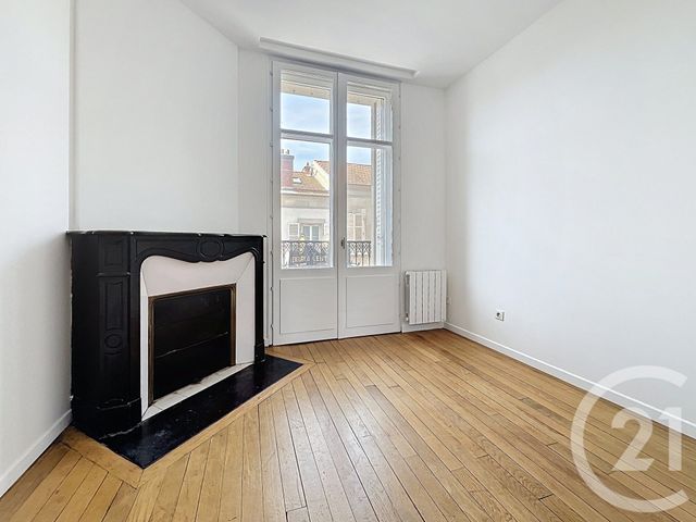 Appartement F4 &agrave; louer - 4 pi&egrave;ces - 93,38 m2 - Nancy - 54 - LORRAINE