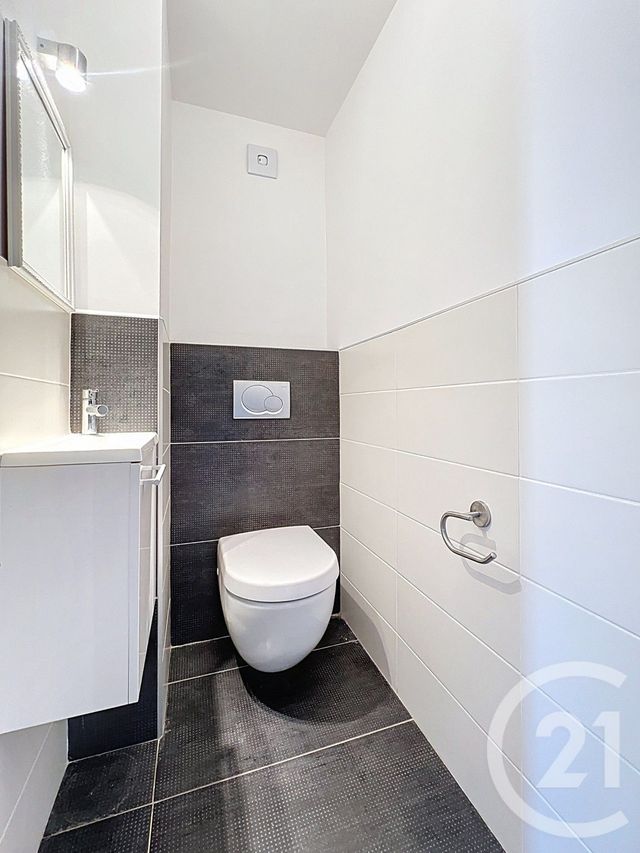 Appartement F4 &agrave; louer - 4 pi&egrave;ces - 93,38 m2 - Nancy - 54 - LORRAINE