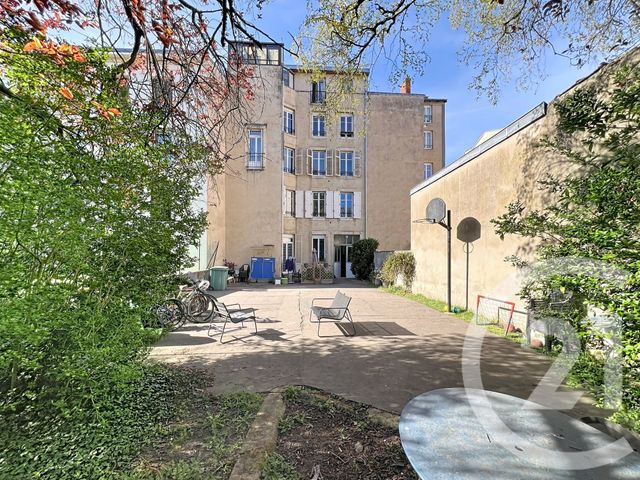 Appartement F4 &agrave; louer - 4 pi&egrave;ces - 93,38 m2 - Nancy - 54 - LORRAINE