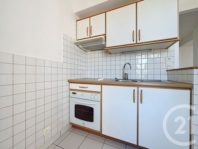 Appartement F1 &agrave; louer - 1 pi&egrave;ce - 38,07 m2 - Nancy - 54 - LORRAINE
