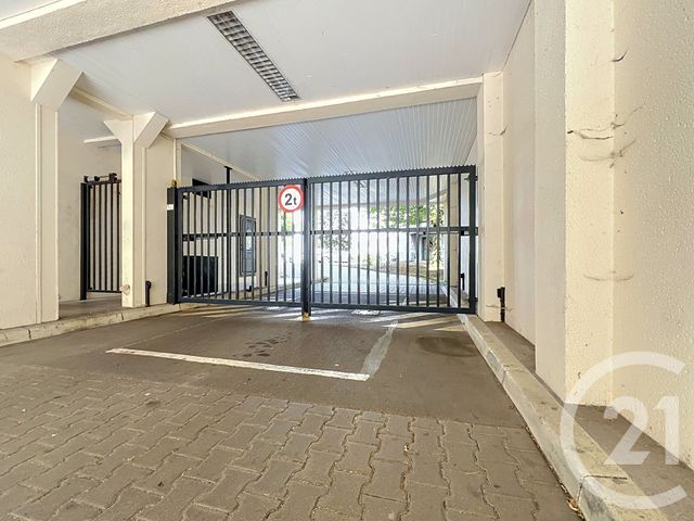 Appartement Studio &agrave; louer - 1 pi&egrave;ce - 32,10 m2 - Nancy - 54 - LORRAINE