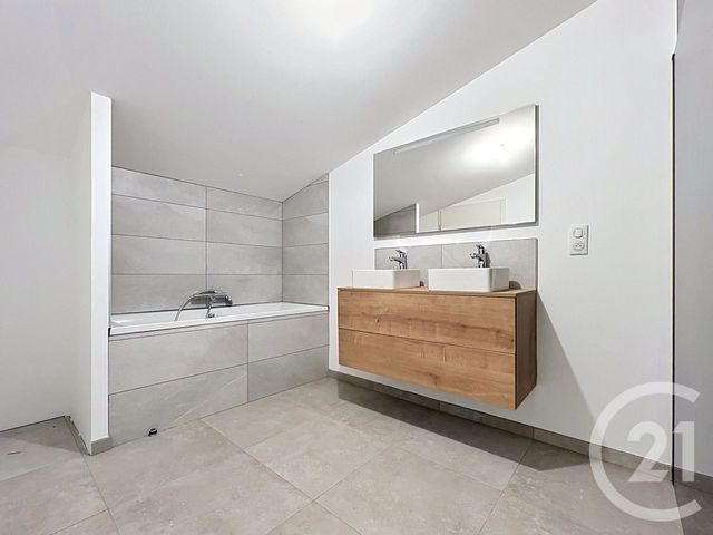 Appartement T5 &agrave; vendre - 5 pi&egrave;ces - 125,88 m2 - Art Sur Meurthe - 54 - LORRAINE