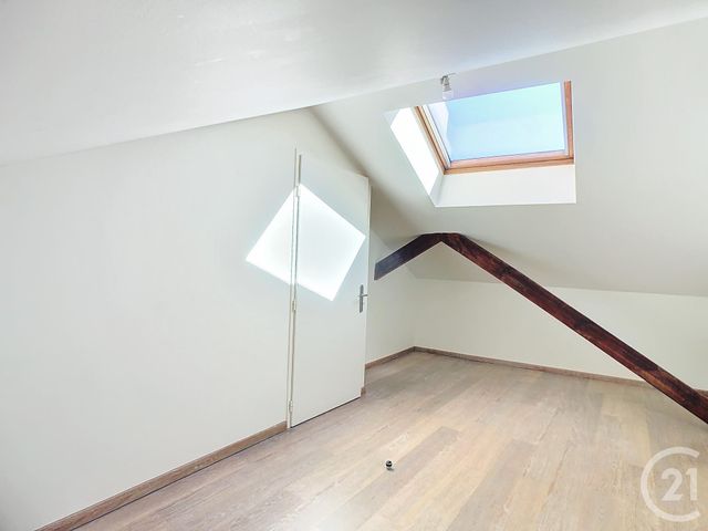 Appartement F3 &agrave; louer - 3 pi&egrave;ces - 75,19 m2 - Champigneulles - 54 - LORRAINE