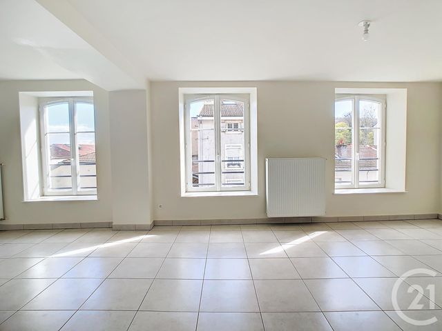 Appartement F3 &agrave; louer - 3 pi&egrave;ces - 75,19 m2 - Champigneulles - 54 - LORRAINE