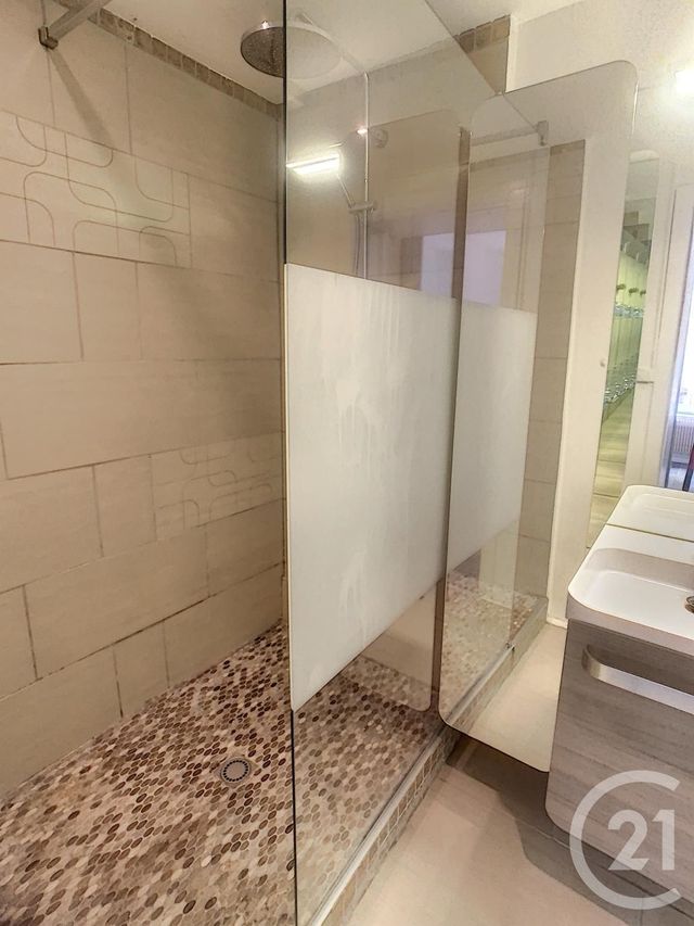 Appartement &agrave; louer - 2 pi&egrave;ces - 30,76 m2 - Nancy - 54 - LORRAINE