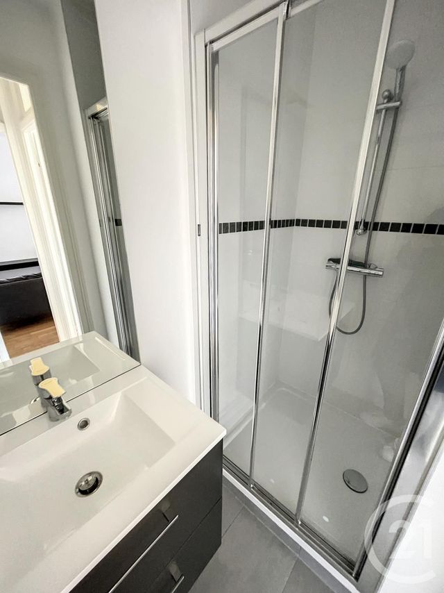 Appartement F3 &agrave; louer - 3 pi&egrave;ces - 55,50 m2 - Nancy - 54 - LORRAINE