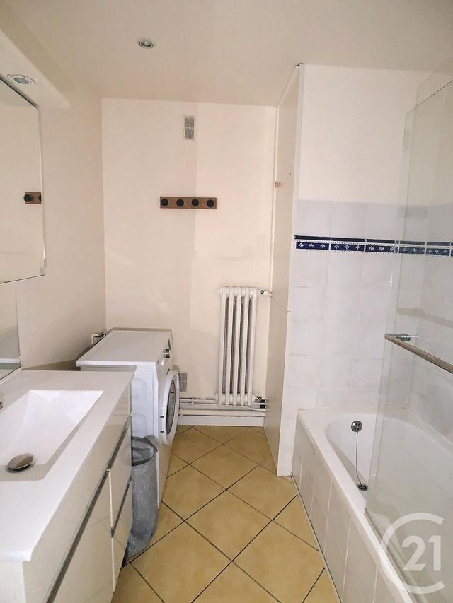 Appartement F4 &agrave; louer - 4 pi&egrave;ces - 86,95 m2 - Nancy - 54 - LORRAINE
