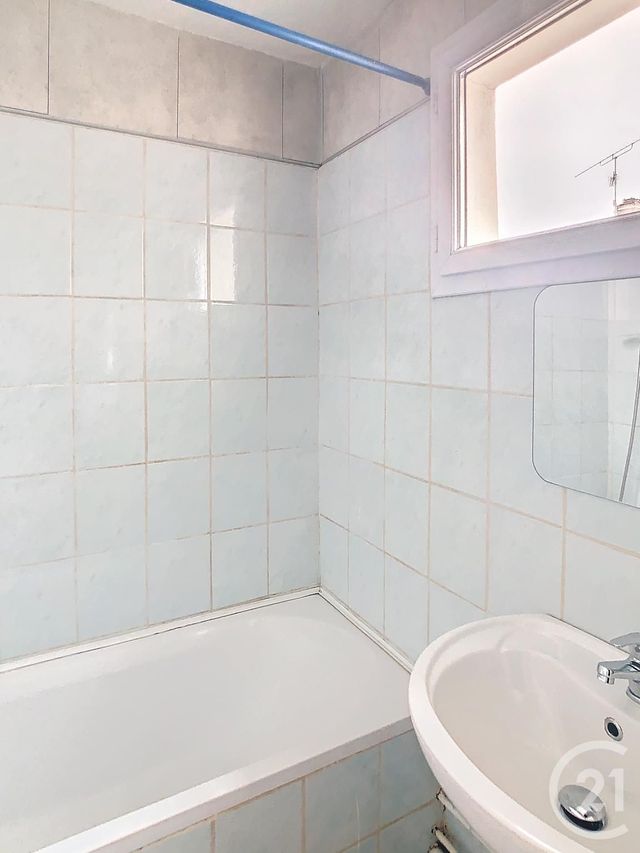 Appartement F3 &agrave; louer - 3 pi&egrave;ces - 49,82 m2 - Nancy - 54 - LORRAINE