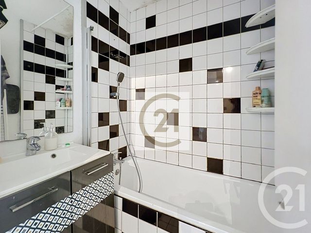 Appartement &agrave; vendre - 2 pi&egrave;ces - 47 m2 - Nancy - 54 - LORRAINE