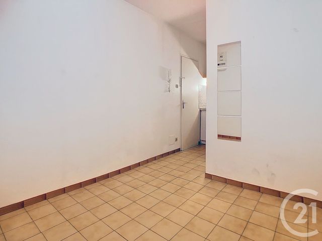 Appartement Studio &agrave; louer - 1 pi&egrave;ce - 14,38 m2 - Nancy - 54 - LORRAINE