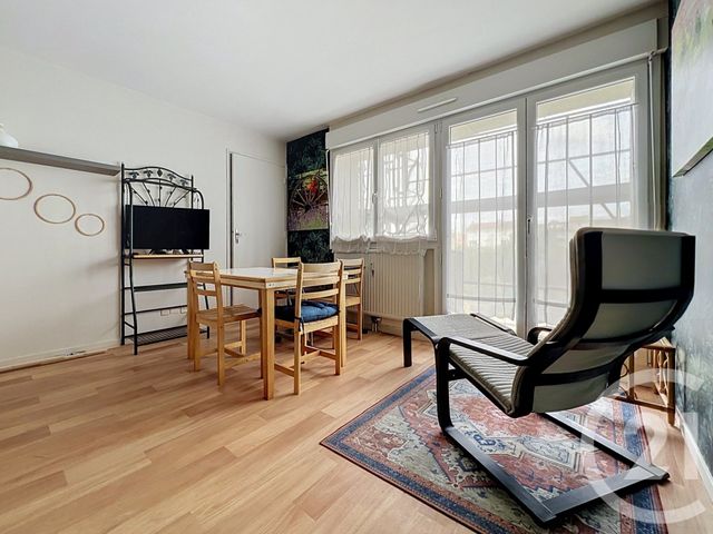 Appartement F1 &agrave; louer - 1 pi&egrave;ce - 29 m2 - Vandoeuvre Les Nancy - 54 - LORRAINE