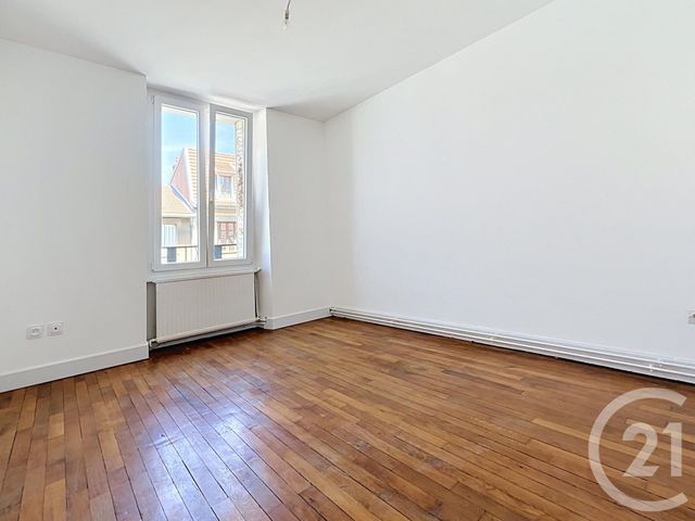 Appartement F3 &agrave; louer - 3 pi&egrave;ces - 53,40 m2 - Vandoeuvre Les Nancy - 54 - LORRAINE