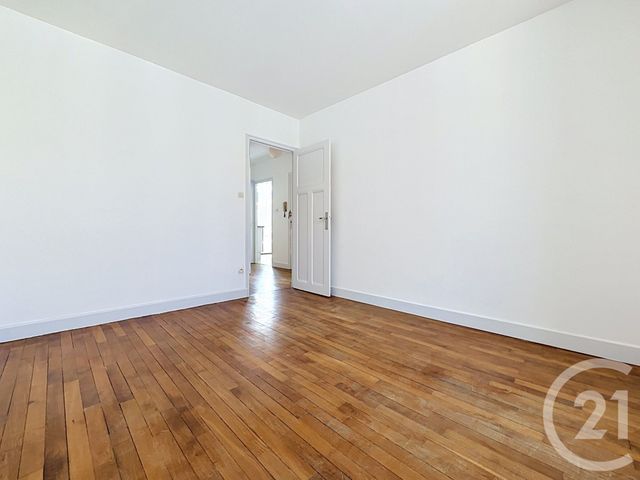 Appartement F3 &agrave; louer - 3 pi&egrave;ces - 53,40 m2 - Vandoeuvre Les Nancy - 54 - LORRAINE