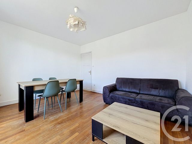 Appartement F3 &agrave; louer - 3 pi&egrave;ces - 53,40 m2 - Vandoeuvre Les Nancy - 54 - LORRAINE