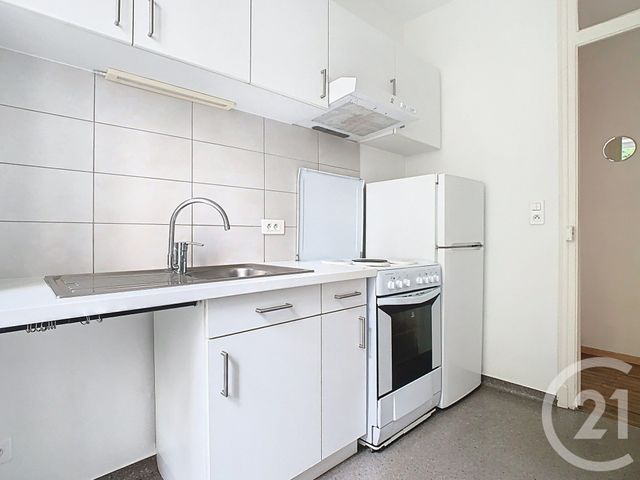 Appartement F3 &agrave; louer - 3 pi&egrave;ces - 42,23 m2 - Nancy - 54 - LORRAINE