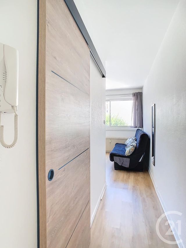 Appartement F1 &agrave; louer - 1 pi&egrave;ce - 23,41 m2 - Nancy - 54 - LORRAINE