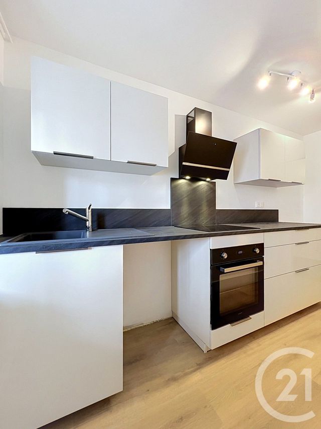 Appartement F3 &agrave; louer - 3 pi&egrave;ces - 83 m2 - Nancy - 54 - LORRAINE