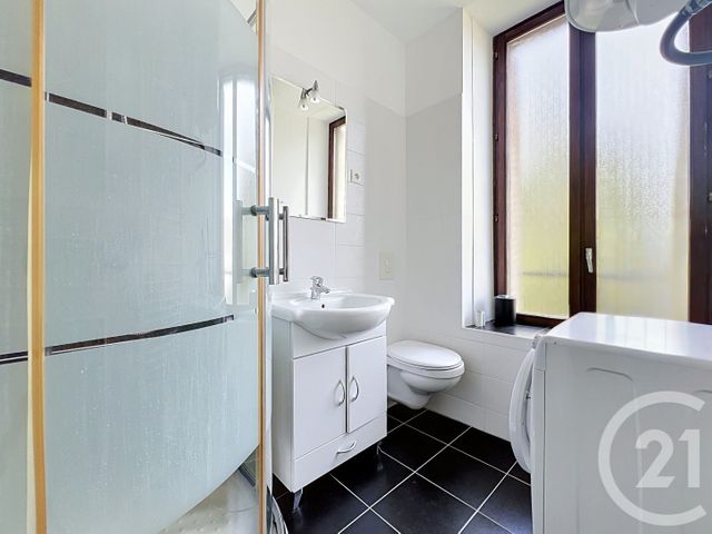 Appartement F3 &agrave; louer - 3 pi&egrave;ces - 43,38 m2 - Nancy - 54 - LORRAINE