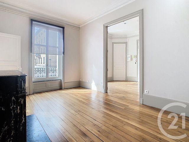 Appartement F3 &agrave; louer - 3 pi&egrave;ces - 61,31 m2 - Nancy - 54 - LORRAINE