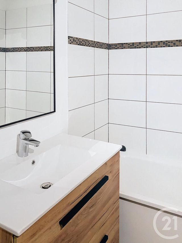 Appartement F1 &agrave; louer - 1 pi&egrave;ce - 28,12 m2 - Nancy - 54 - LORRAINE