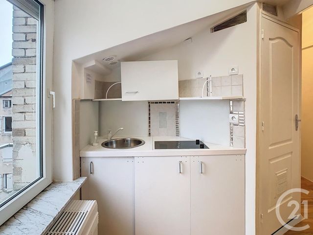 Appartement Studio &agrave; louer - 1 pi&egrave;ce - 12,10 m2 - Nancy - 54 - LORRAINE