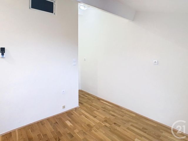 Appartement Studio &agrave; louer - 1 pi&egrave;ce - 12,10 m2 - Nancy - 54 - LORRAINE