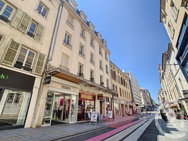 Appartement F3 &agrave; louer - 3 pi&egrave;ces - 71,55 m2 - Nancy - 54 - LORRAINE