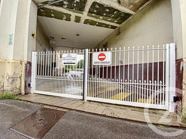 Parking &agrave; louer - 12 m2 - Nancy - 54 - LORRAINE