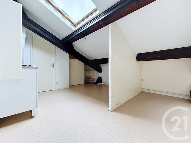 Appartement Studio &agrave; louer - 1 pi&egrave;ce - 15,07 m2 - Nancy - 54 - LORRAINE