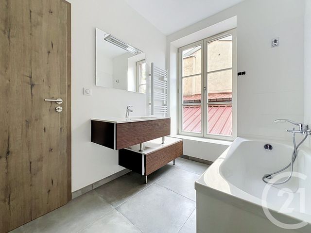 Appartement &agrave; louer - 2 pi&egrave;ces - 48,08 m2 - Nancy - 54 - LORRAINE