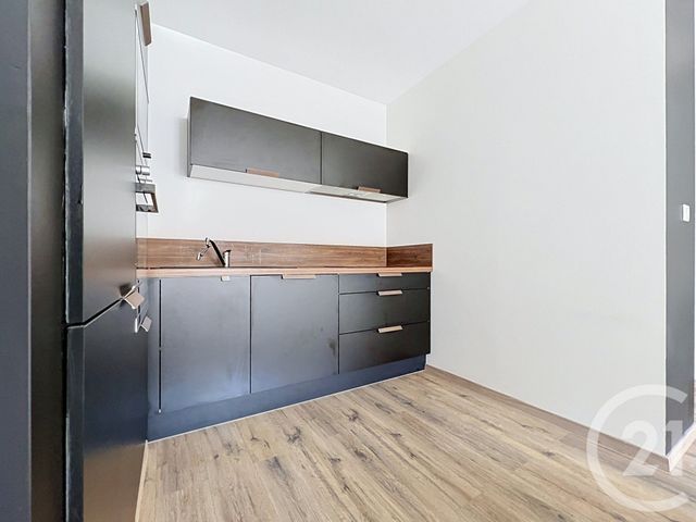 Appartement &agrave; louer - 2 pi&egrave;ces - 48,08 m2 - Nancy - 54 - LORRAINE