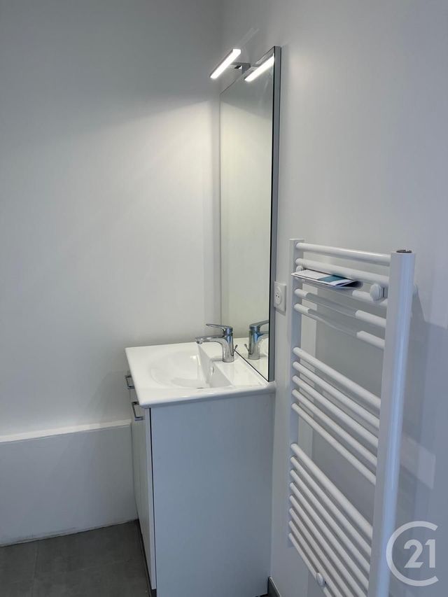 Appartement Chambre &agrave; louer - 1 pi&egrave;ce - 14,50 m2 - Vandoeuvre Les Nancy - 54 - LORRAINE