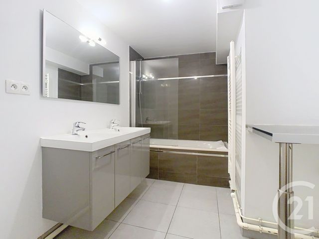 Appartement Souplex &agrave; louer - 3 pi&egrave;ces - 73 m2 - Malzeville - 54 - LORRAINE