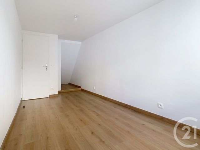 Appartement Souplex &agrave; louer - 3 pi&egrave;ces - 73 m2 - Malzeville - 54 - LORRAINE