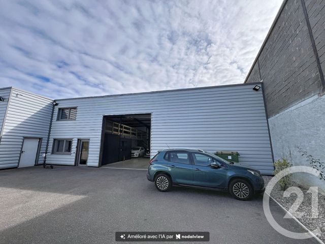 Appartement &agrave; louer - 4 pi&egrave;ces - 278 m2 - Vandoeuvre Les Nancy - 54 - LORRAINE