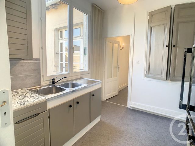 Appartement F3 &agrave; louer - 3 pi&egrave;ces - 60,40 m2 - Nancy - 54 - LORRAINE