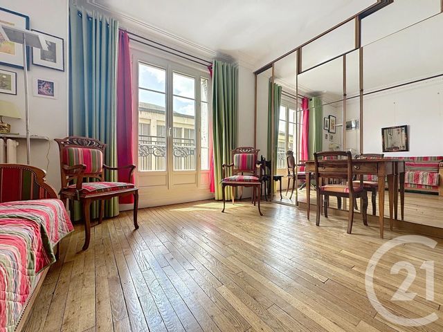 Appartement Studio à vendre PARIS